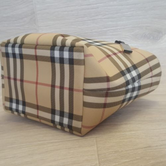 Burberry PVC Canvas Shoulder Bag - Picture 3 of 8